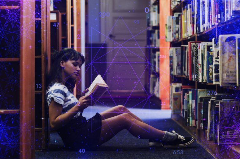 Beyond Books: Innovative Approaches to 21st Century Education